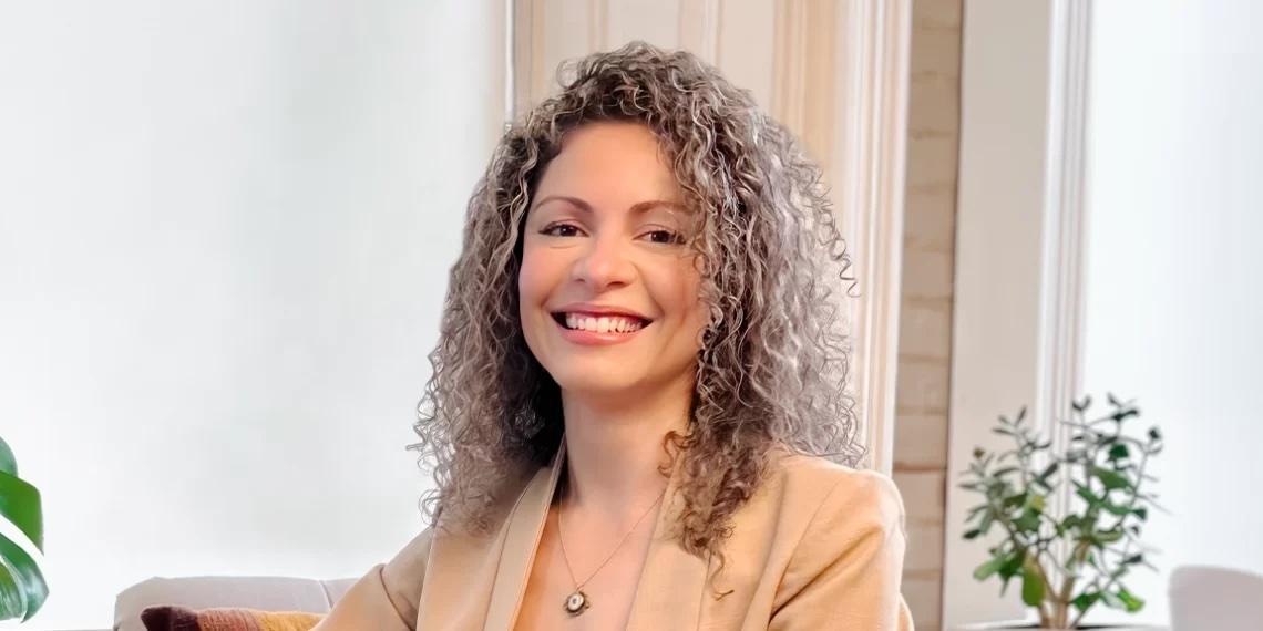 Issa Paez: Cultivating Leaders Through Leadership Coaching