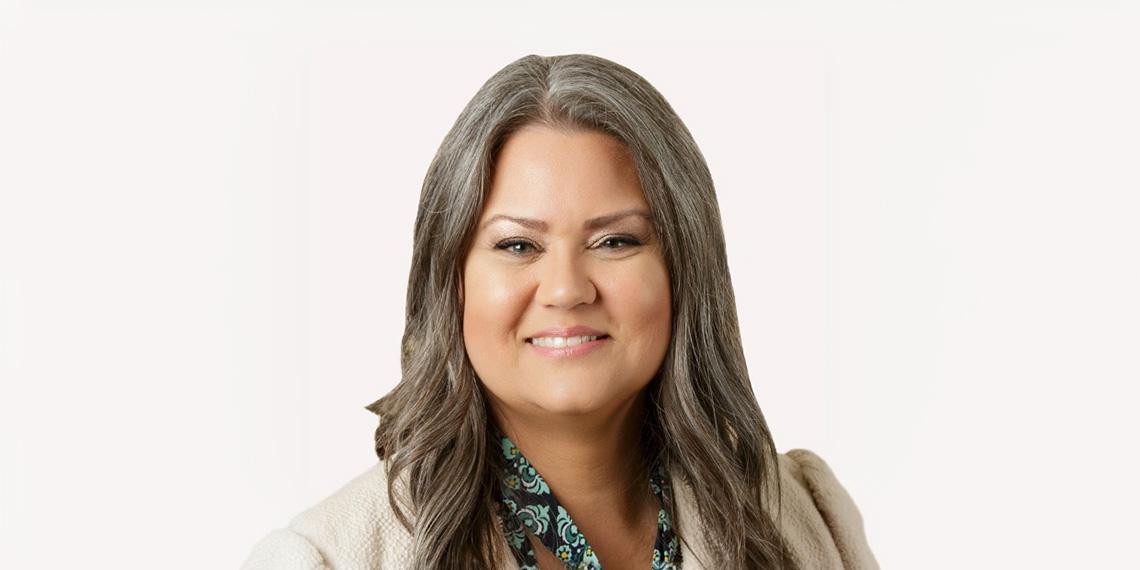 Jennifer Furlong - Helping People Become Competent Communicators