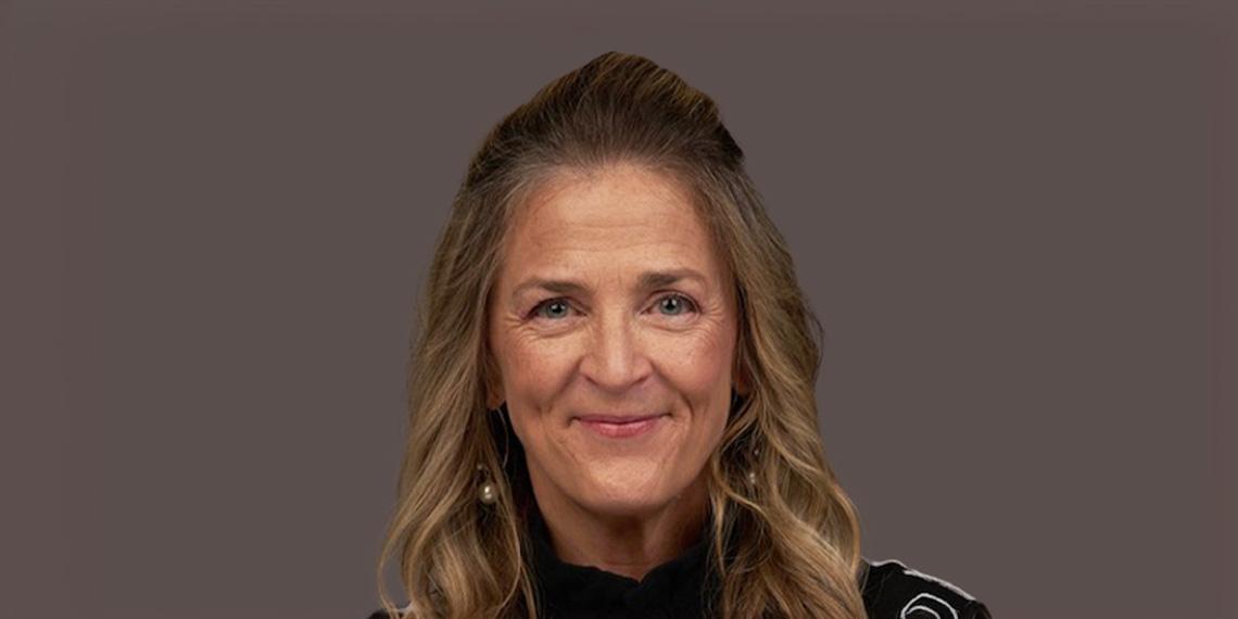Shelley D. Smith: Team and People Should Be a Priority in Business