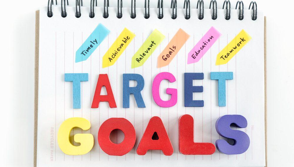23 New Year's Resolutions for Business in 2023