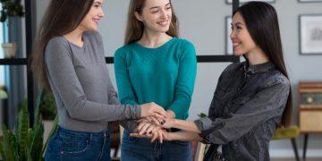 Why Women Who Support Women Are More Successful?