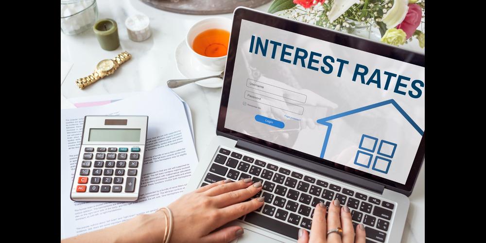 The Sixth Federal Interest Rates Raise: How Would It Affect an Average American?