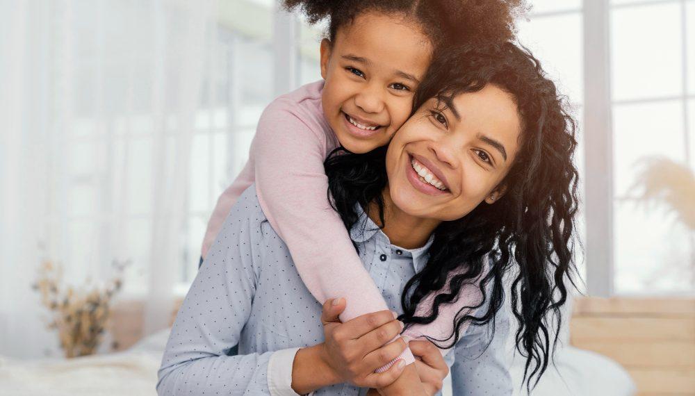 Women's Earnings Fall after Childbirth: Study